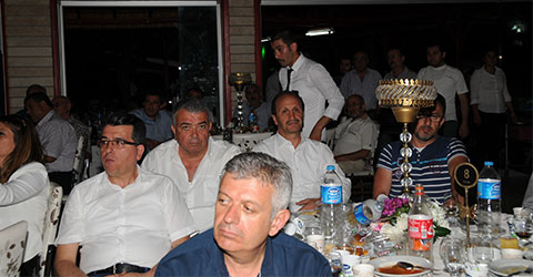 denizli-mhp-genel-baskan-adayi-koray-aydin-partililerle-bulustu-1