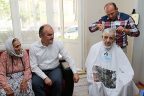 Yaşlı ve engellilere kişisel bakım hizmeti
