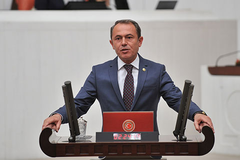 Tin: Katlettiğiniz Türklerin hesabını verin
