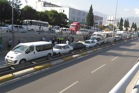 Zincirleme kaza: 14 yaralı