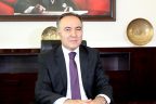 Vali Altıparmak görevine başladı