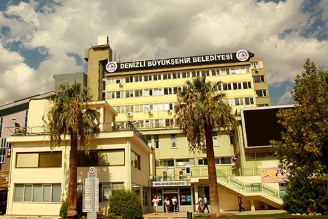 Büyükşehir Belediyesi’nden Çivril’e destek