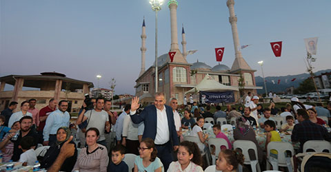 denizli-buyuksehir-iftar-ucler-1