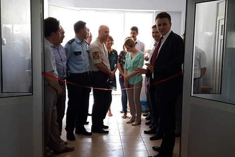 Çardak İlçe Halk Kütüphanesi yenilendi