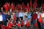 Gürlesin: Meydanları terk etmeyeceğiz