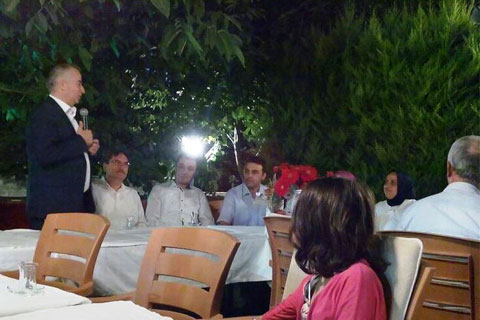 Hasta refakatçisi oldular