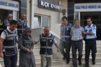 Kale’de kız ve erkek yurtlarına operasyon düzenlendi
