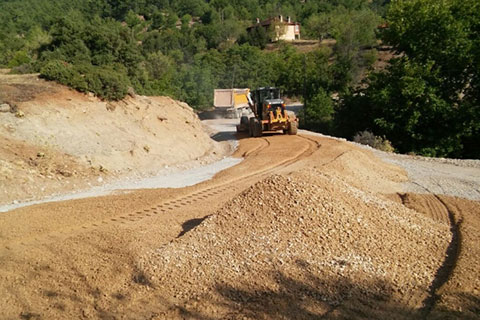 Acıpayam’da asfalt çalışması