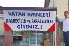 Esnaftan ‘”darbeciler, paralelciler giremez” afişi