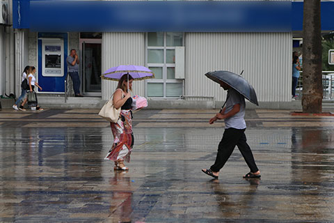 Denizli yeni haftaya yağmurla giriyor