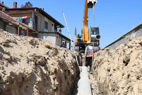 Aşağışamlı’da alt yapı atağı