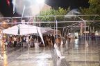 Yağmur demokrasi nöbetine engel olmadı