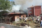Tatbikatı bırakıp yangına koştular