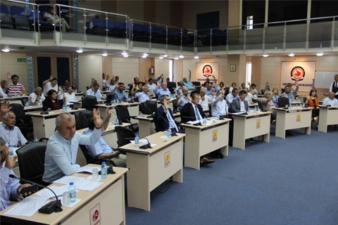 Delikliçınar’ın adı Şehitler Meydan’ı oldu
