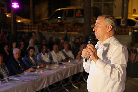 Denizli demokrasi şehitlerini unutmayacak