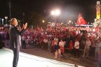 Zolan, İzmir’de Demokrasi Nöbeti’ne katıldı