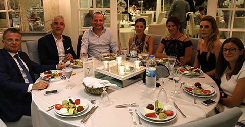 serdar-yeliz-sarp-ekiz-sunnet-dugunu-2
