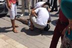 Motosikletin üzerinden uçtu ayağa kalkamadı