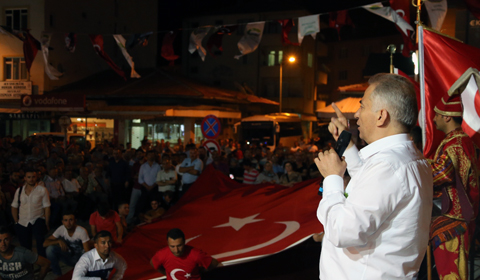 zolan_demokrasi_nobeti_baklan_civril-ic2