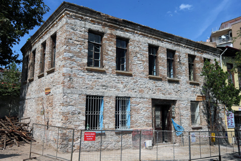 Adil Beştaş Evi restore ediliyor