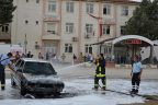Hastane otoparkında araç yangını