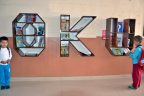 Okullara ‘oku’ yazan kitaplıklar