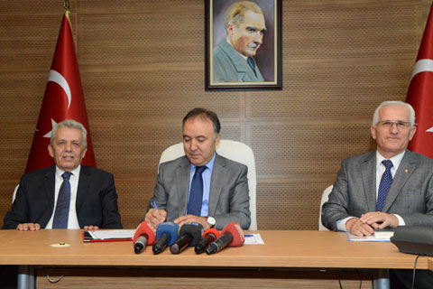 İşadamı Aydınlı’dan 3 derslikli anasınıfı protokolü