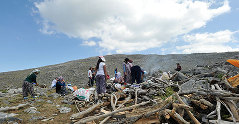 denizli-zeki-akakca-tepe-kuyu-ereni-13