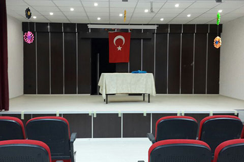 Merkezefendi’den konferans salonu