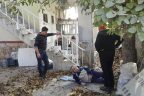 Bekilli’de yaşlı adam ceviz ağacından düştü