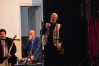 Aşıklar atıştı salondakiler dinledi