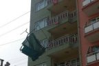 Salıncak Acıpayam’ı elektriksiz bıraktı