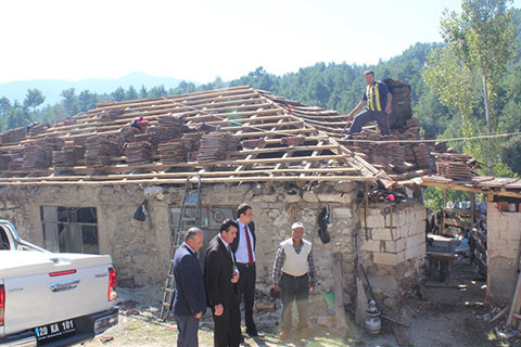 Fırtına mağduruna yardım eli uzandı