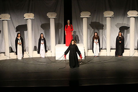 Şehir Tiyatrosu’ndan yeni oyun Troya Geçilmez
