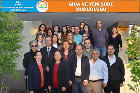 Gıda kontrol görevlileri kursta