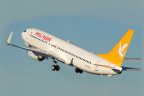 Pegasus uçağı camdaki çatlak nedeniyle geri döndü