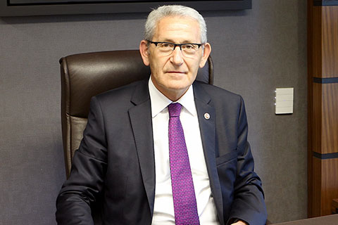 Arslan: Sözleşmeli öğretmen alımı skandaldır