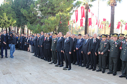 Ulu Önder ölümünün 78. yılında anıldı