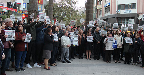 denizli-chp-cumhuriyet-gazetesi-eylem-1