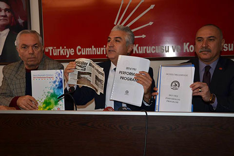 CHP’den Başkan Zolan’a performans karnesi