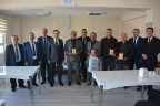 Emekli personele plaketli uğurlama