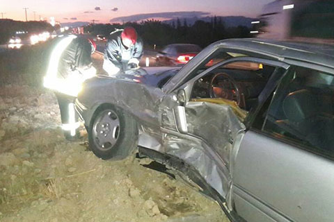 Sarayköy’deki trafik kazasında 2 kişi yaralandı