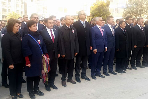 Öğretmenler Ata’nın huzurunda