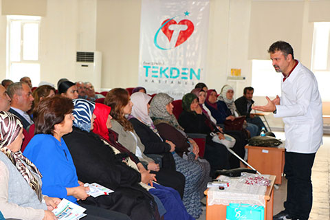 Tekden uzmanları Honaz’da diyabeti anlattı