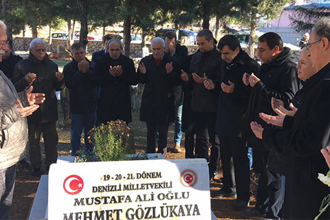 Mehmet Gözlükaya mezarı başında anıldı