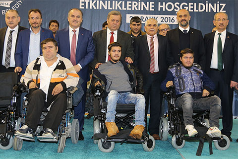 Pamukkale Belediyesi engellilerin yanında