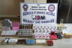Polisten kaçak parfüm operasyonu