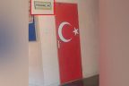 Türk Bayraklı lavabo kapısına soruşturma
