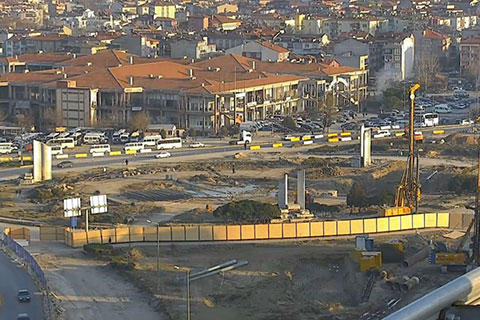 Üçgen’in eski halinden eser kalmadı