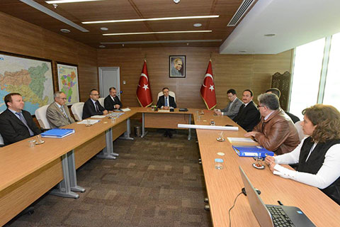 Jeotermal kaynaklar masaya yatırıldı